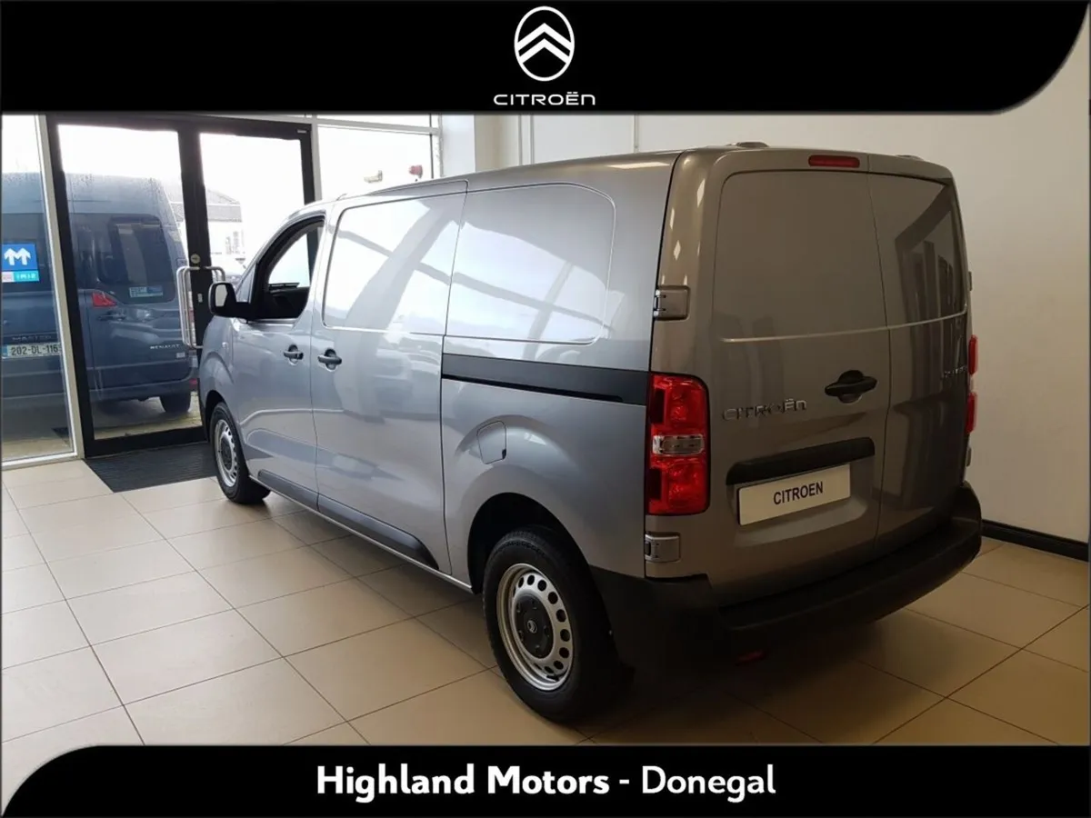 Citroen Dispatch Enterprise EAT8 MWB 1000KG - Image 3