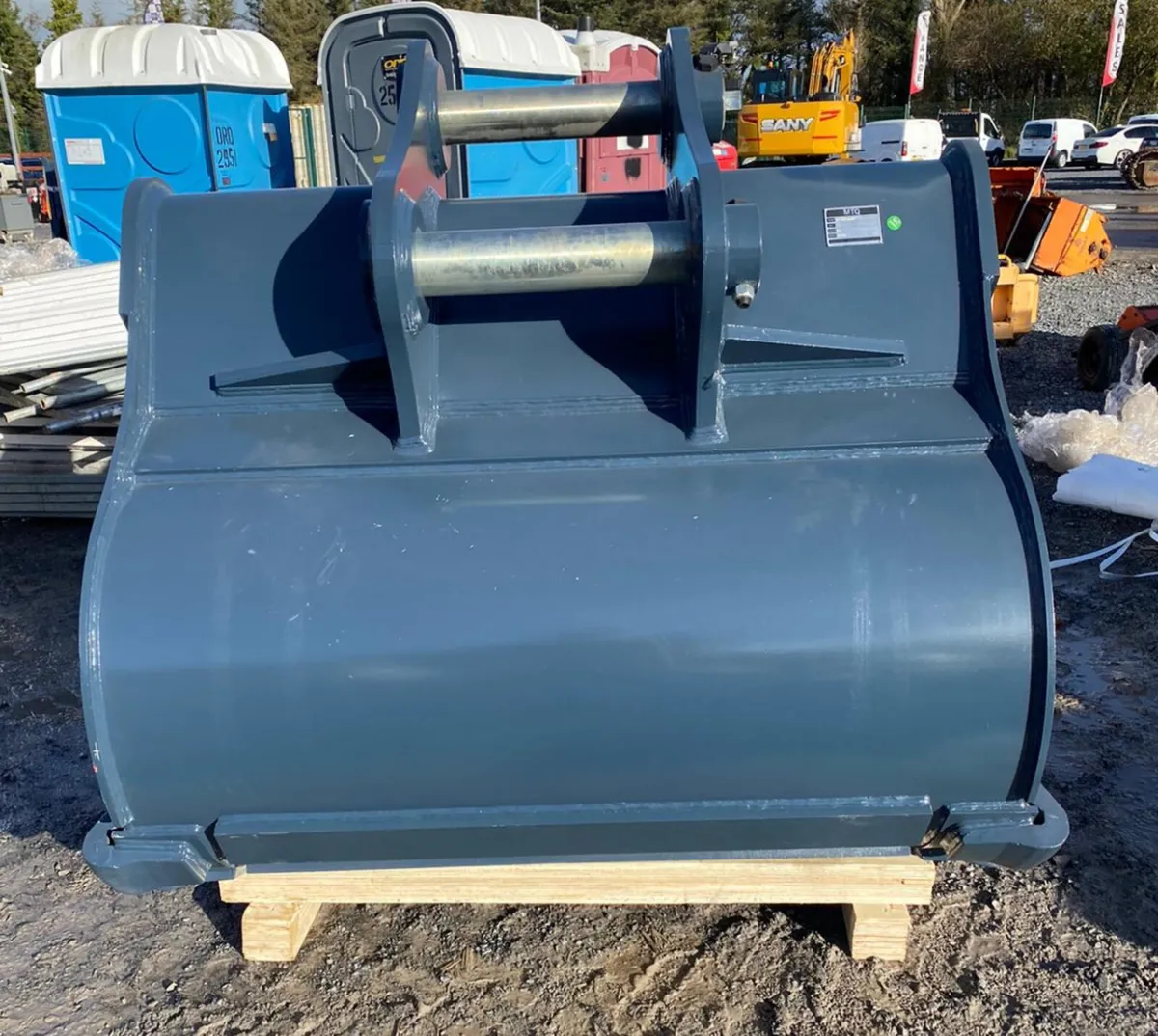 Brand New 35 Tonne Heavy Duty rock Bucket - Image 3