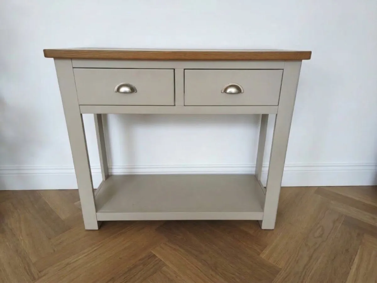 Console Table - Image 1