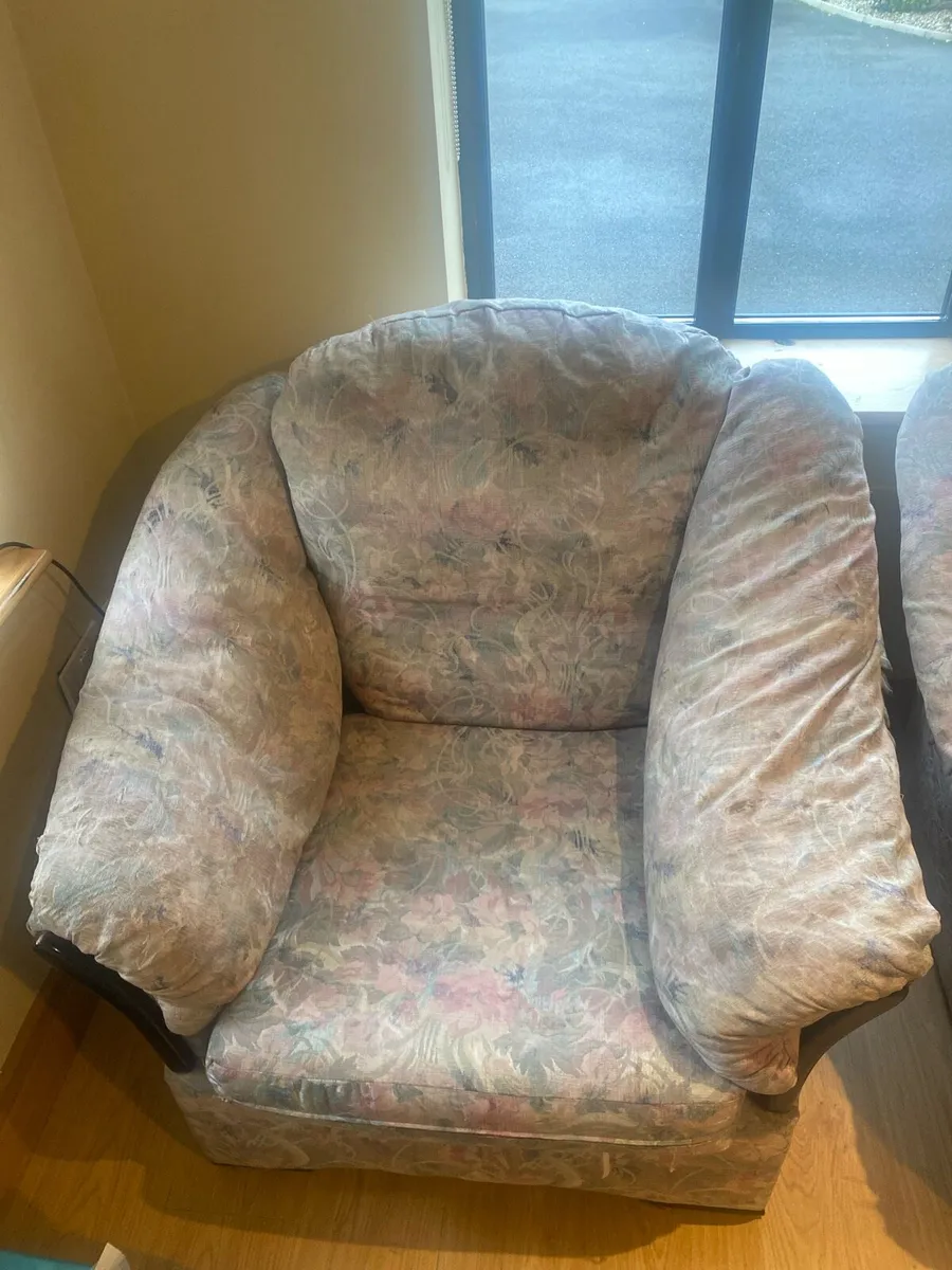 3 piece suite - Image 1