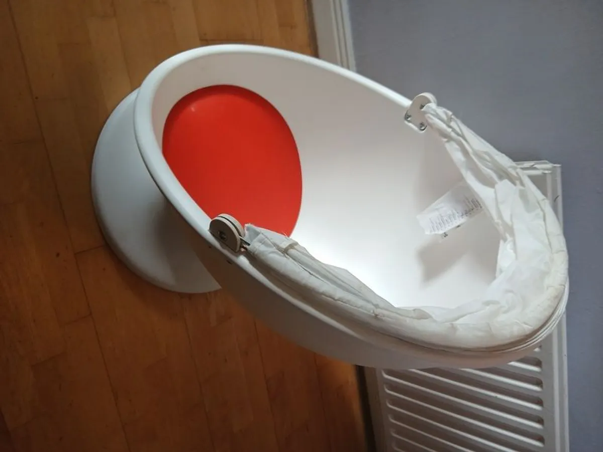 IKEA PS LOMSK Kids Swivel armchair, white/red - Image 4
