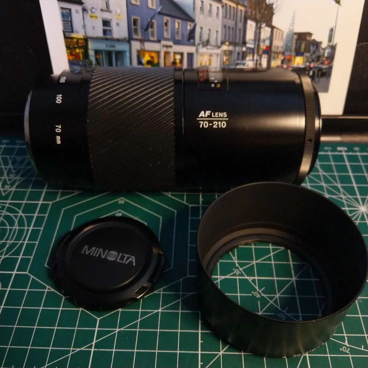 Minolta/Sony A mount 70-210mm f/4 beercan lens - Image 4