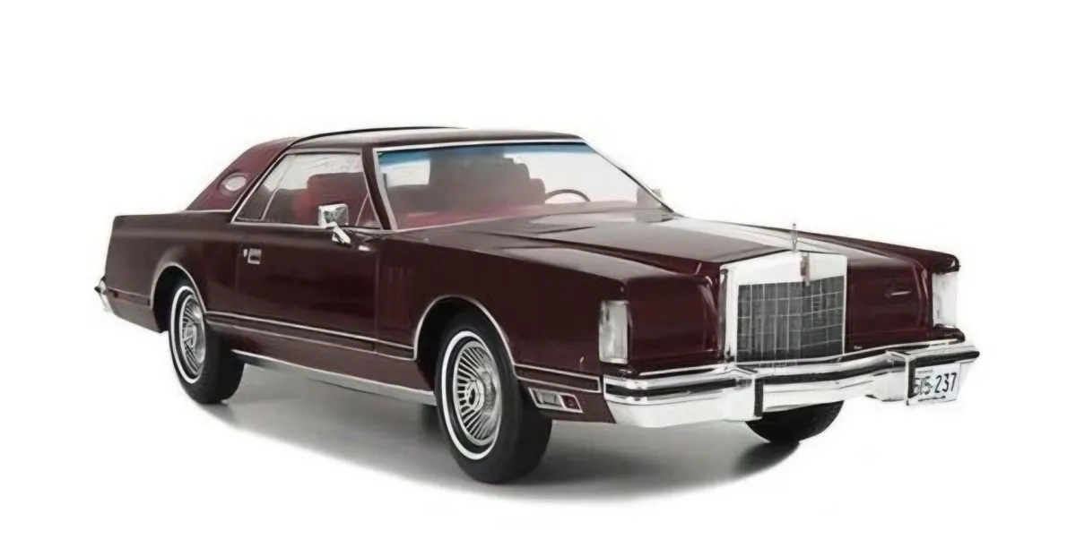Lincoln Continental MK5 1978 1/18 NEW in BOX - Image 3