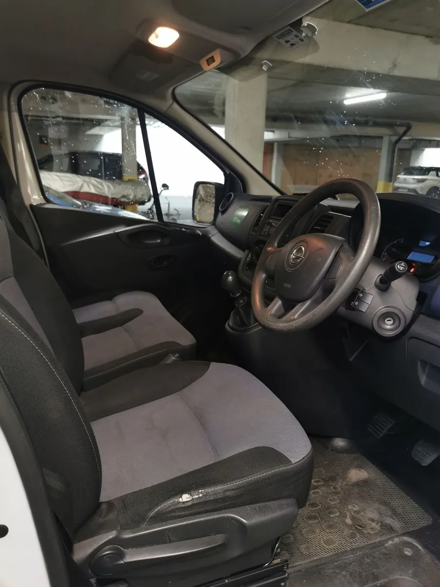 Opel Vivaro 2019 - Image 2