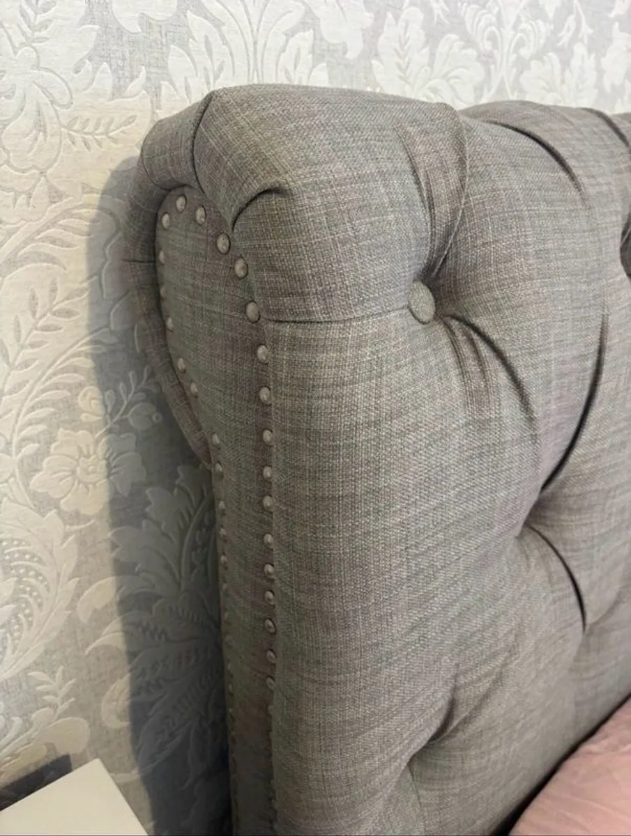 Grey Double Upholstered Chesterfield Bed Frame (FRAME ONLY) - Image 4