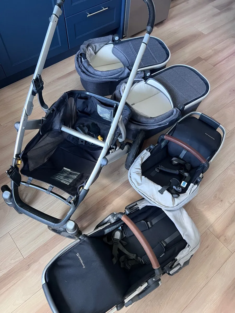 Uppababy Vista Travel System - Image 3