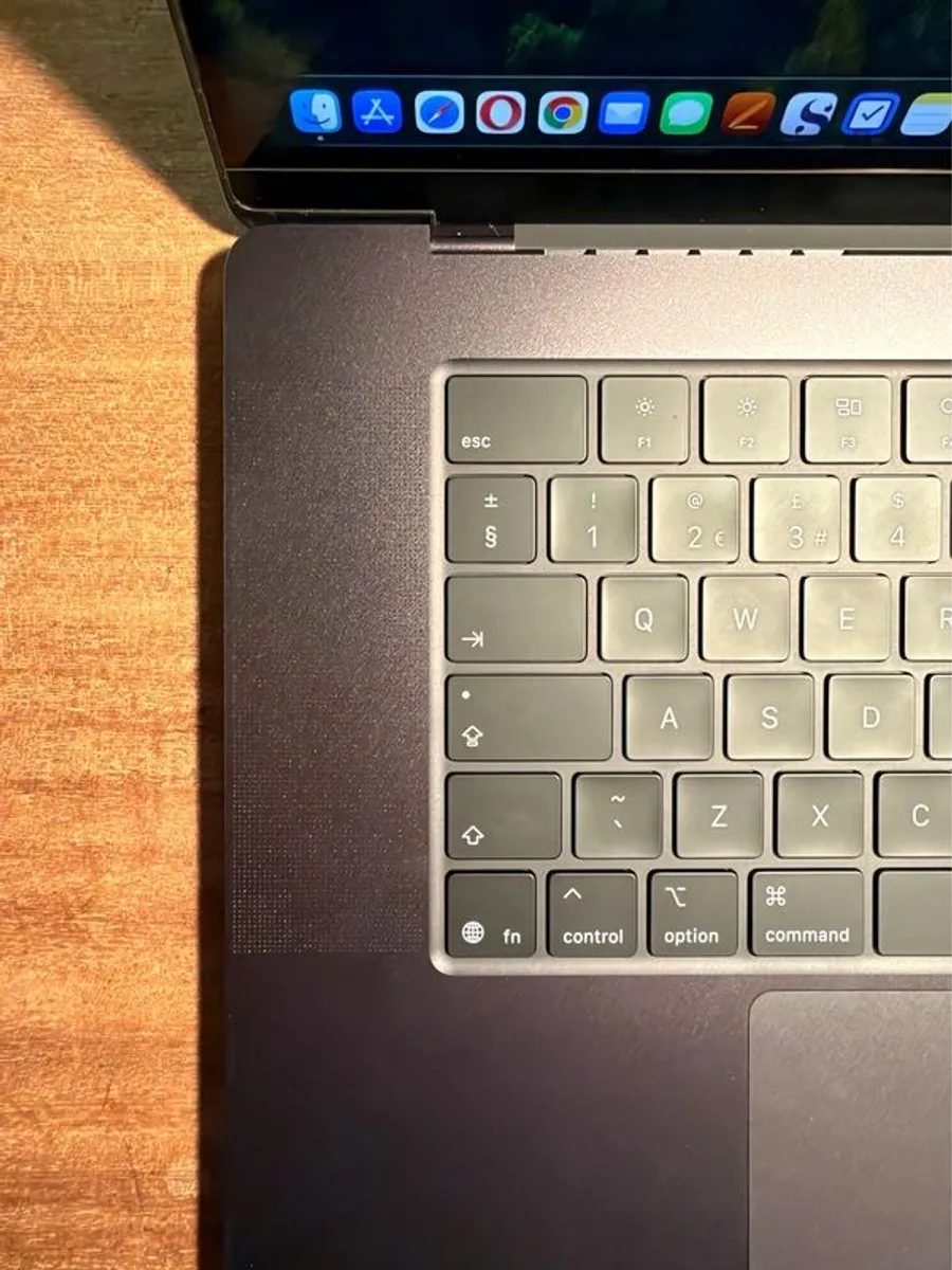 Macbook Pro 16-inch M5 Pro 24GB 1TB Space Black - Image 4