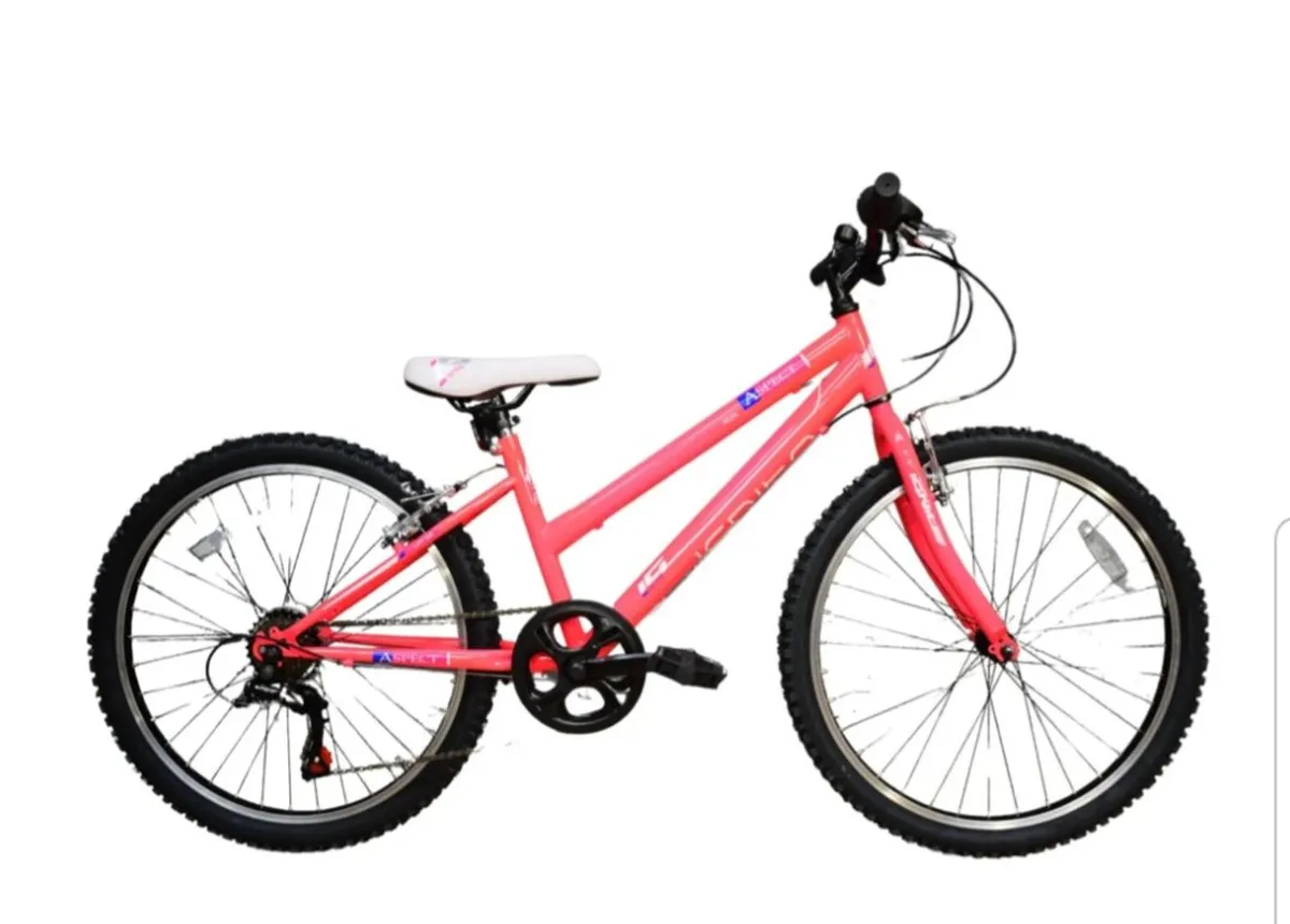 Kids 24 inch pink bike - Image 3