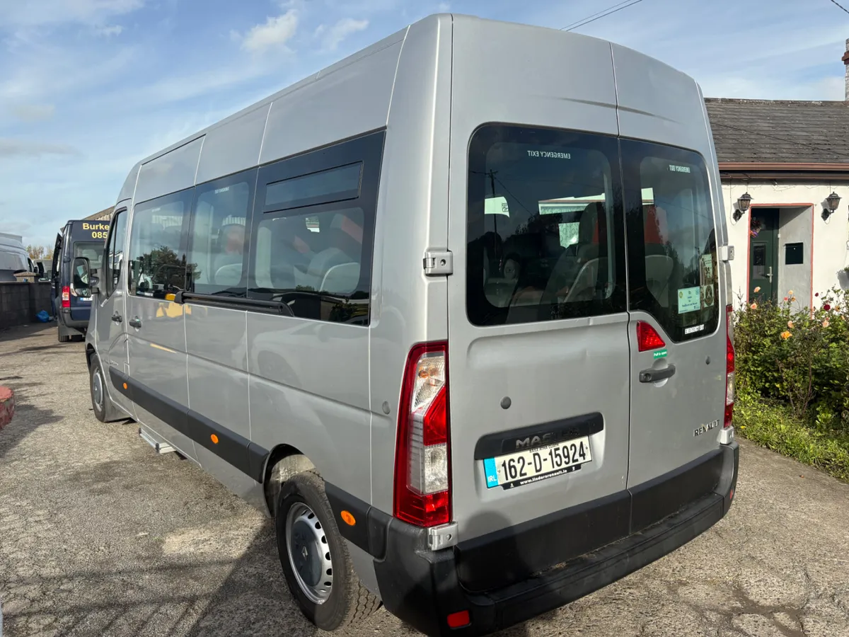 2016 Renault Master 16 seater DOE & TAX 2027 - Image 3