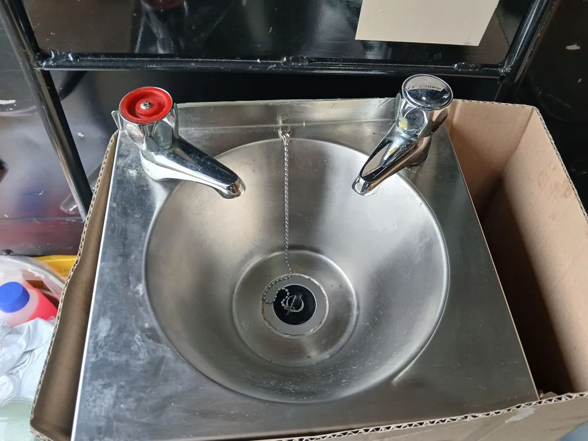 Personal hand sink unit fully kitted delivered - Image 3
