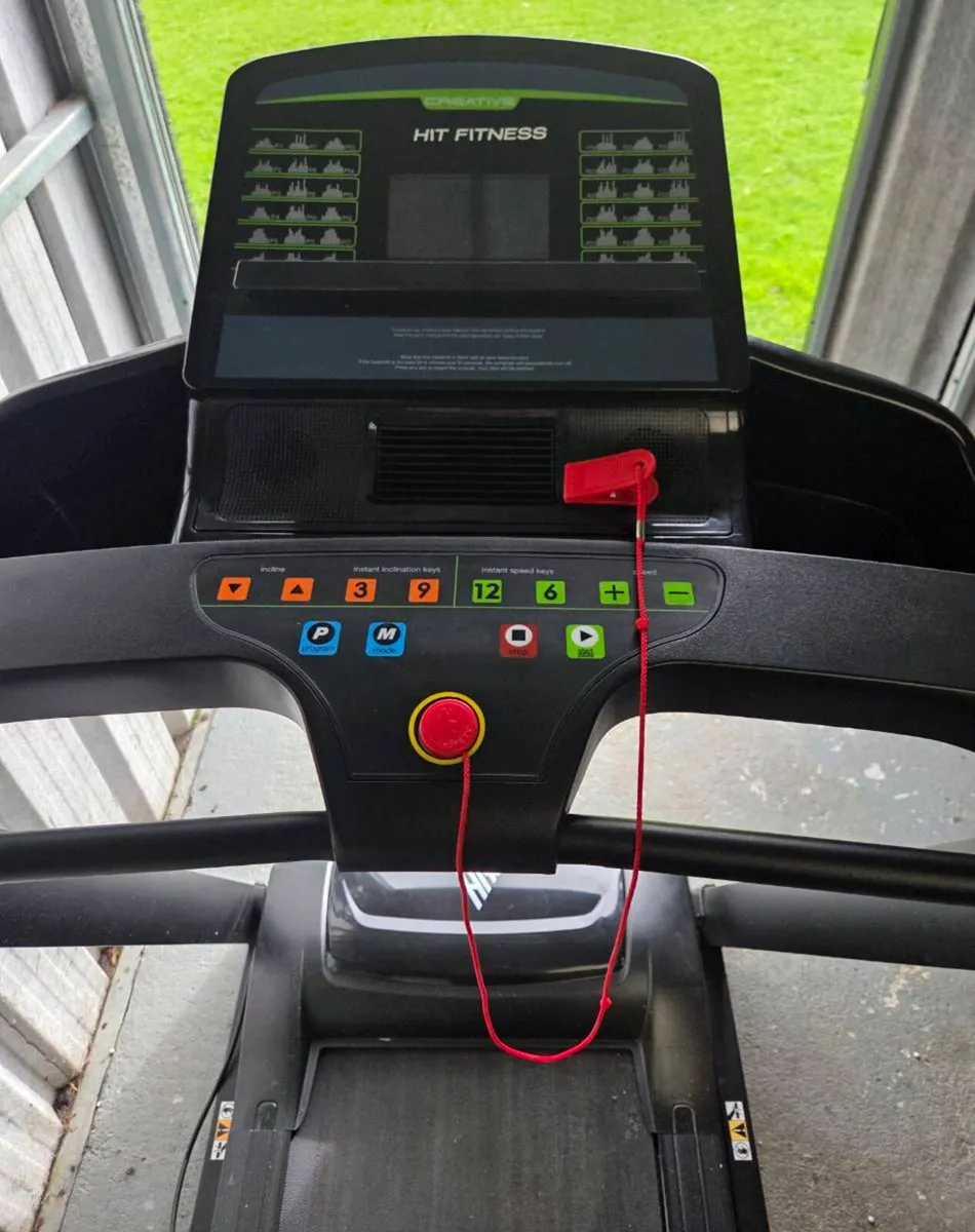 Hit Fitness H4 Folding Treadmill - Image 4