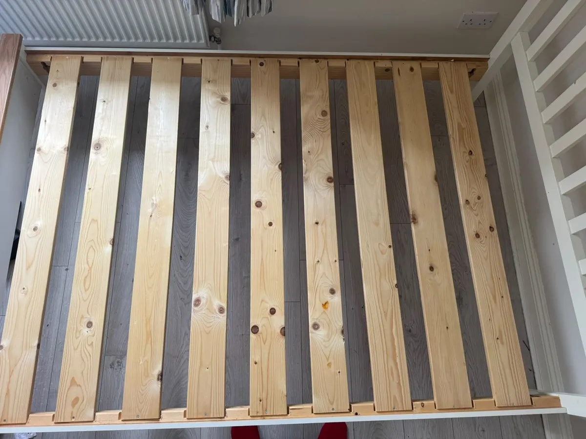 Double and Single Beds - Image 3