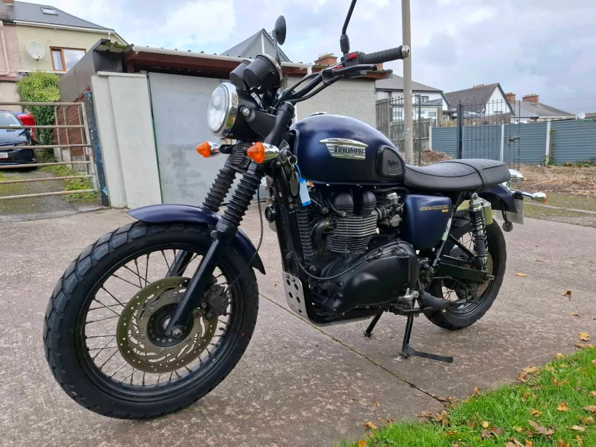 Triumph Scrambler Bonneville 900 2015 - Image 2