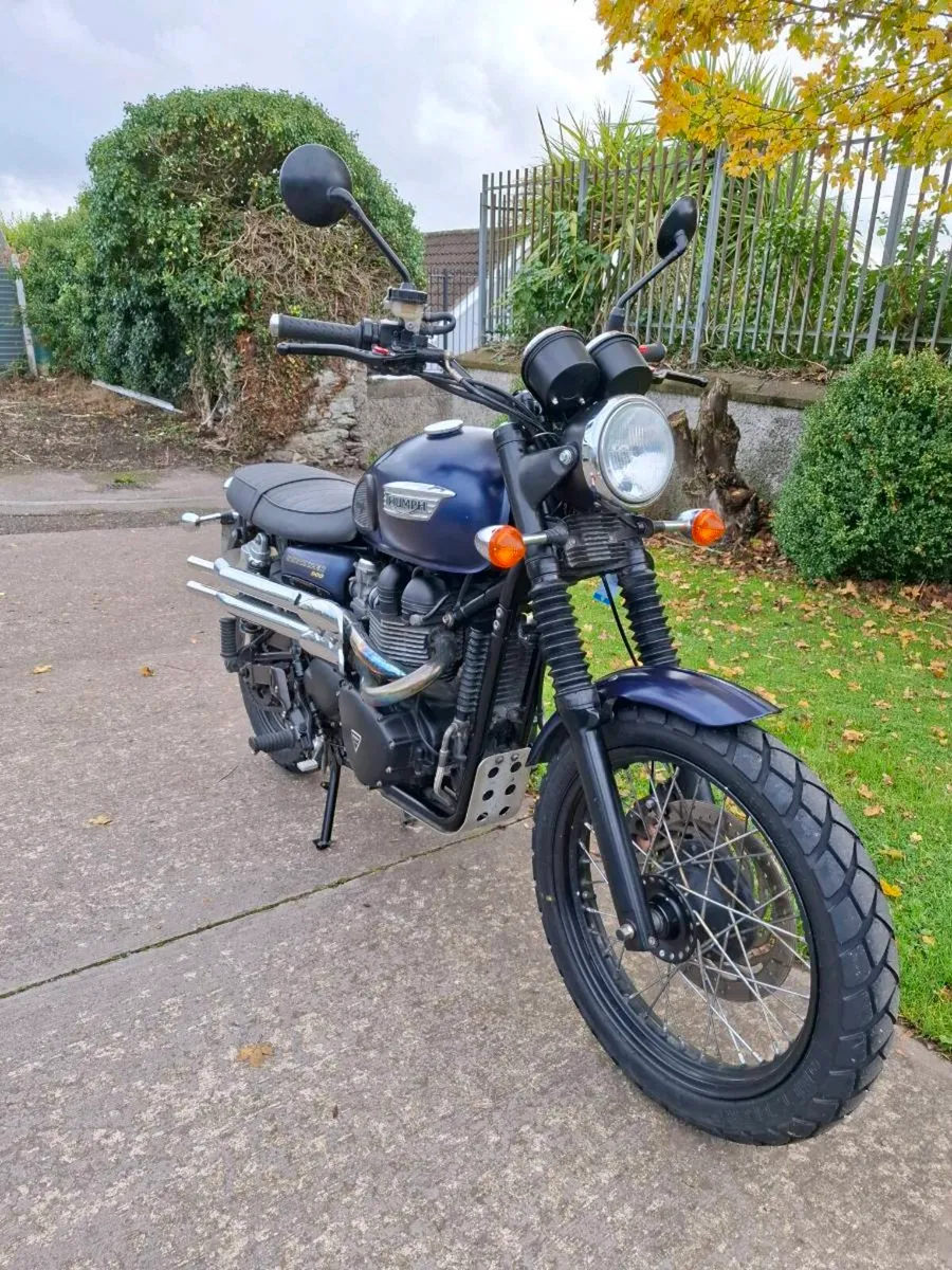Triumph Scrambler Bonneville 900 2015 - Image 3