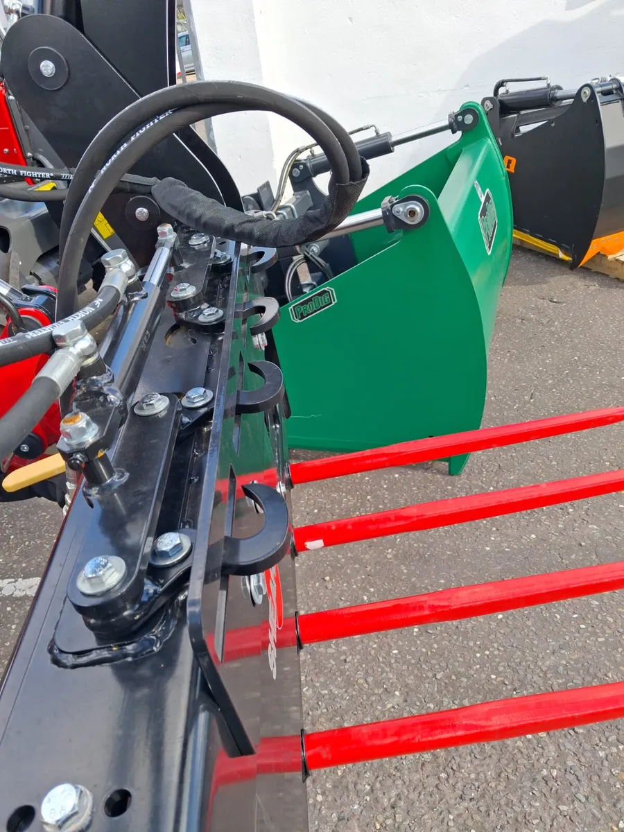 Shearman Bale splitter - Image 3