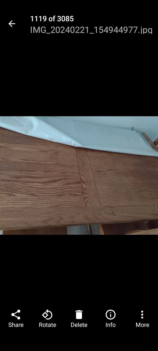Beautiful heavy EZliving Solid Oak dining table - Image 3
