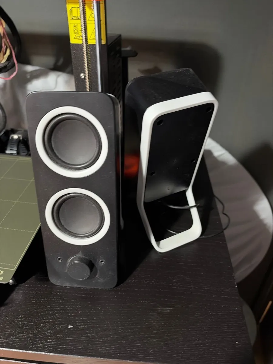 Logitech Z200 Stereo Speakers - Image 2
