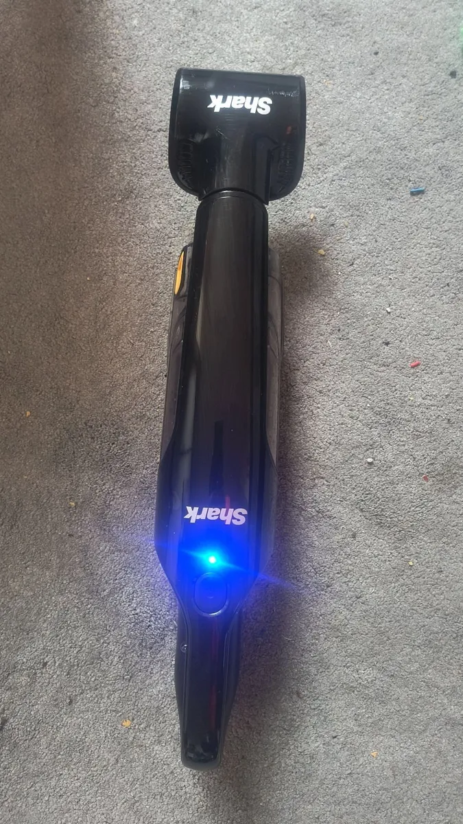Shark Handheld Cordless Vacuum Cleaner - Image 3