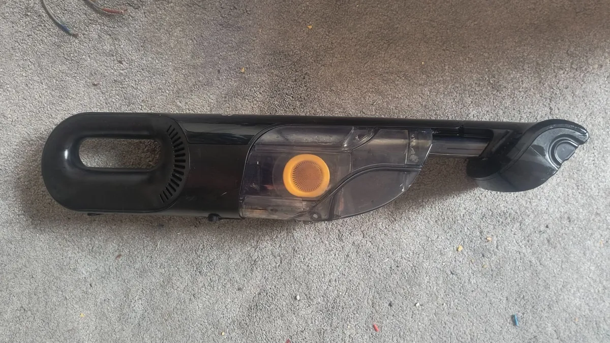 Shark Handheld Cordless Vacuum Cleaner - Image 4