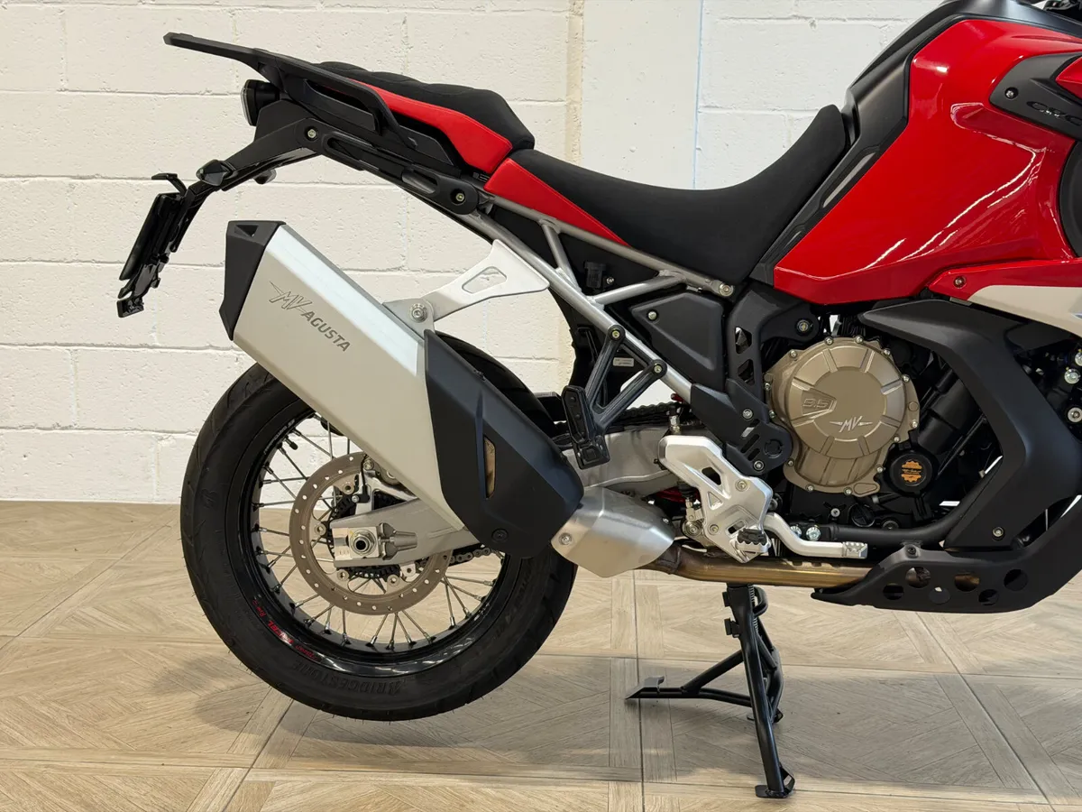 NEW MV Agusta Enduro Veloce - Image 4