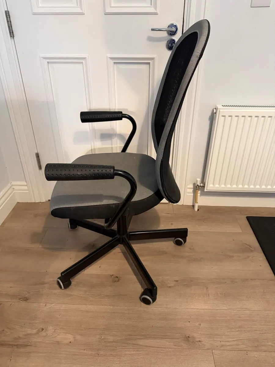 Office chair - Image 2
