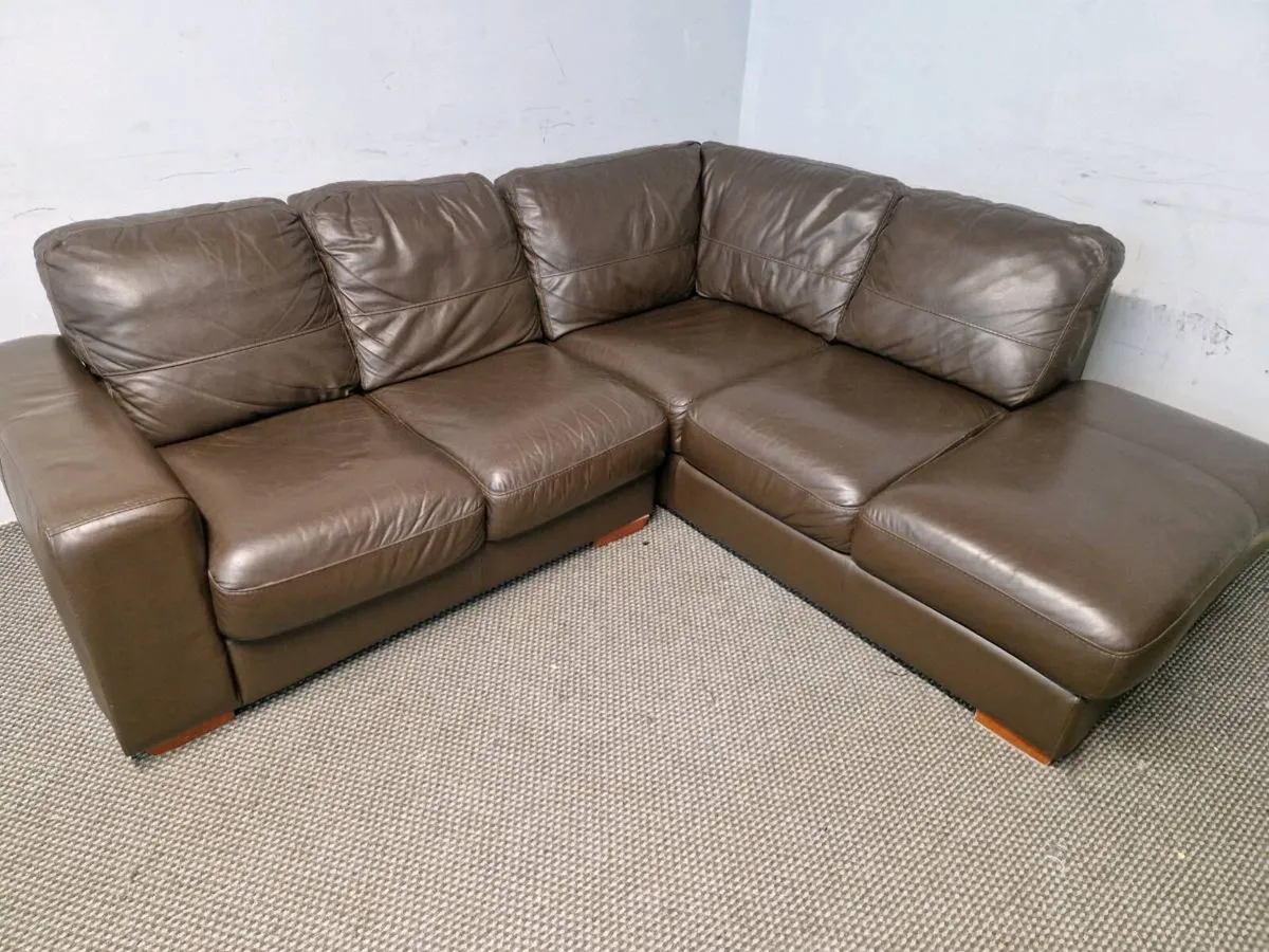Corner sofa - Image 1