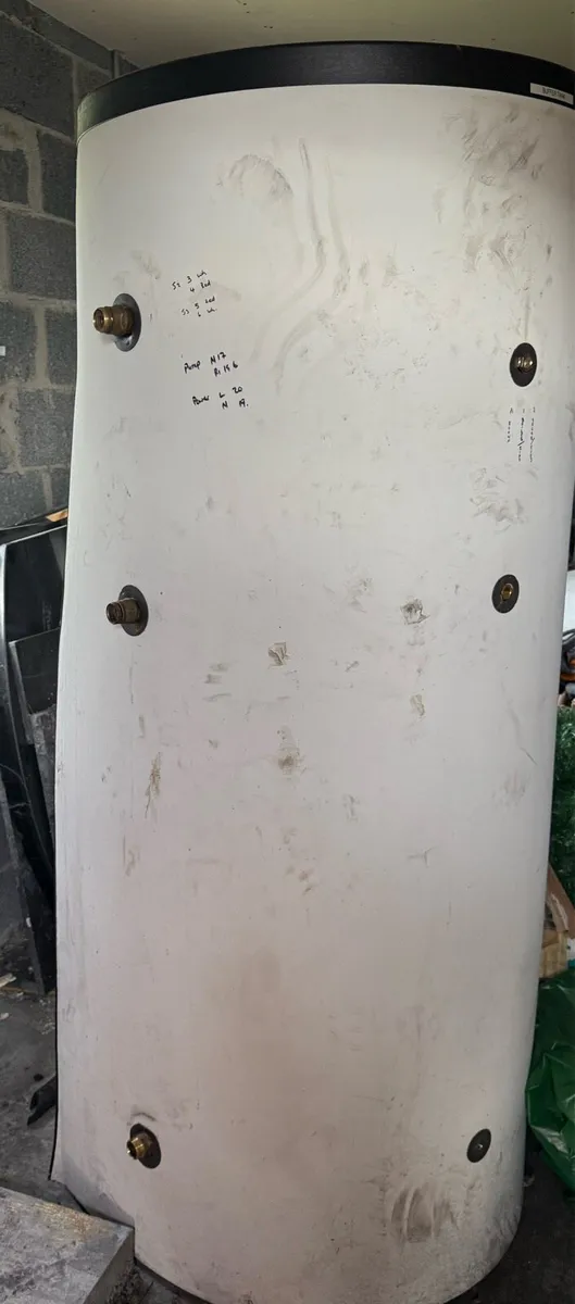 Solar Panel Kit with Buffer Tank - Image 4