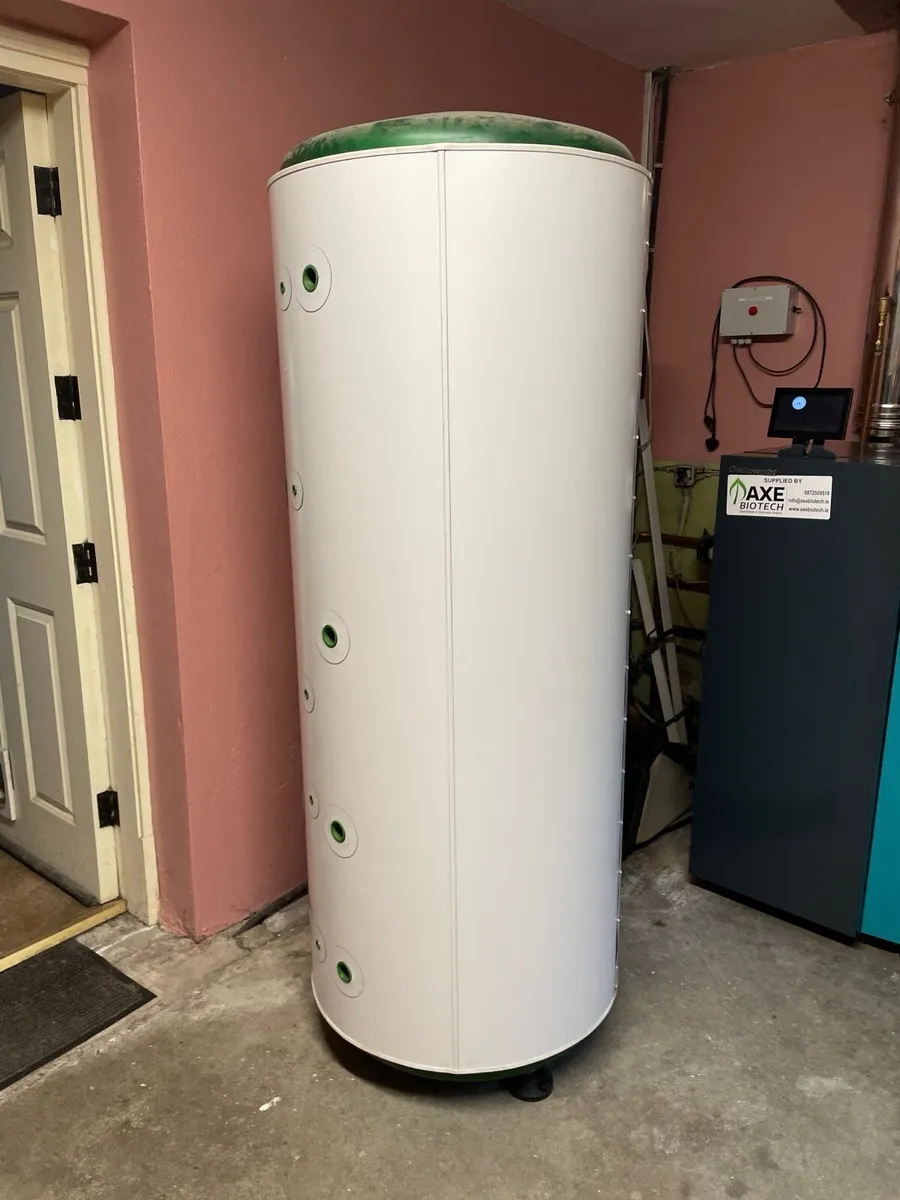 New unused 300 liter hot water heating buffer tank - Image 2