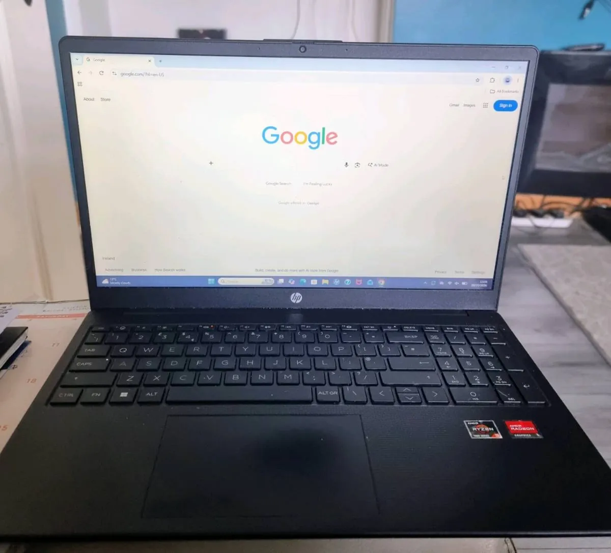 HP Laptop 15-FC0017NA 15.6" Ryzen 5 8GB RAM 256GB - Image 4