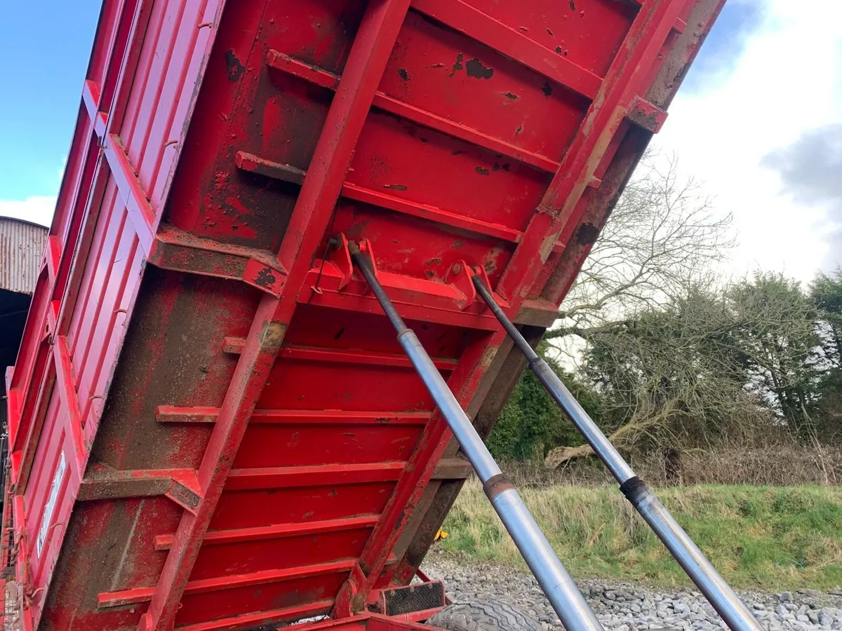 REDROCK 16' X 8' SILAGE TRAILER - Image 2