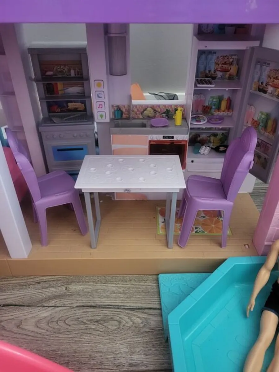 Barbie Dream House - Image 3