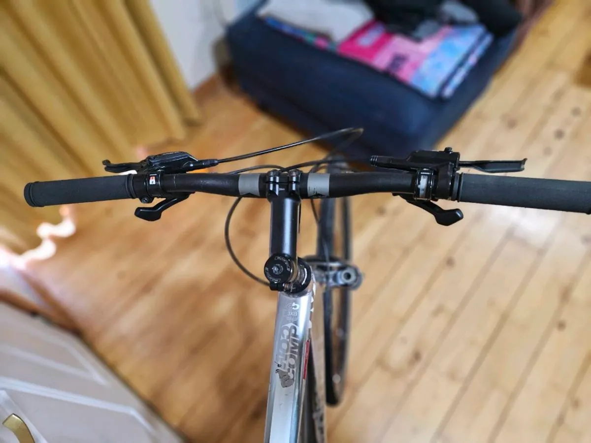 Boardman Hybrid Bicycle - Image 3