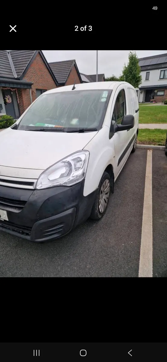Van - Image 2