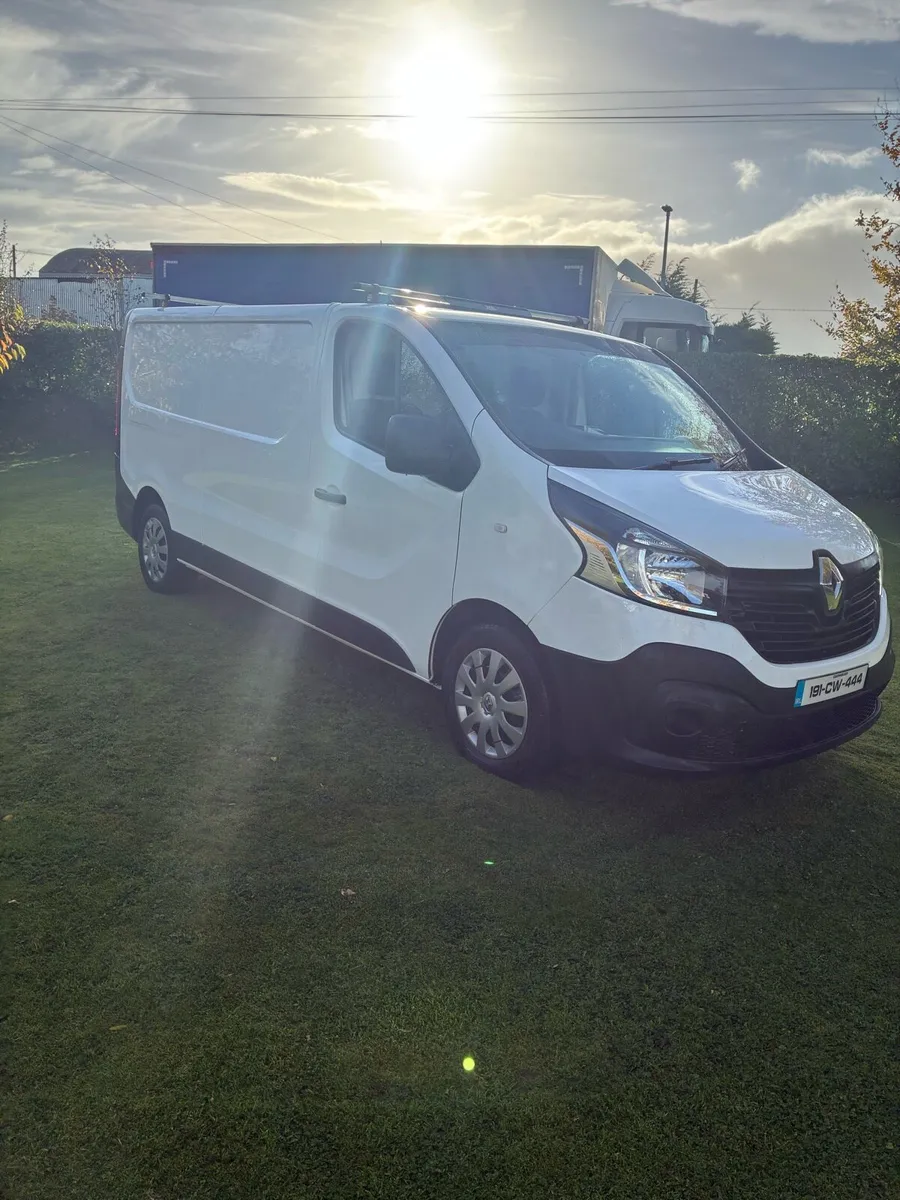 Renault traffic - Image 1