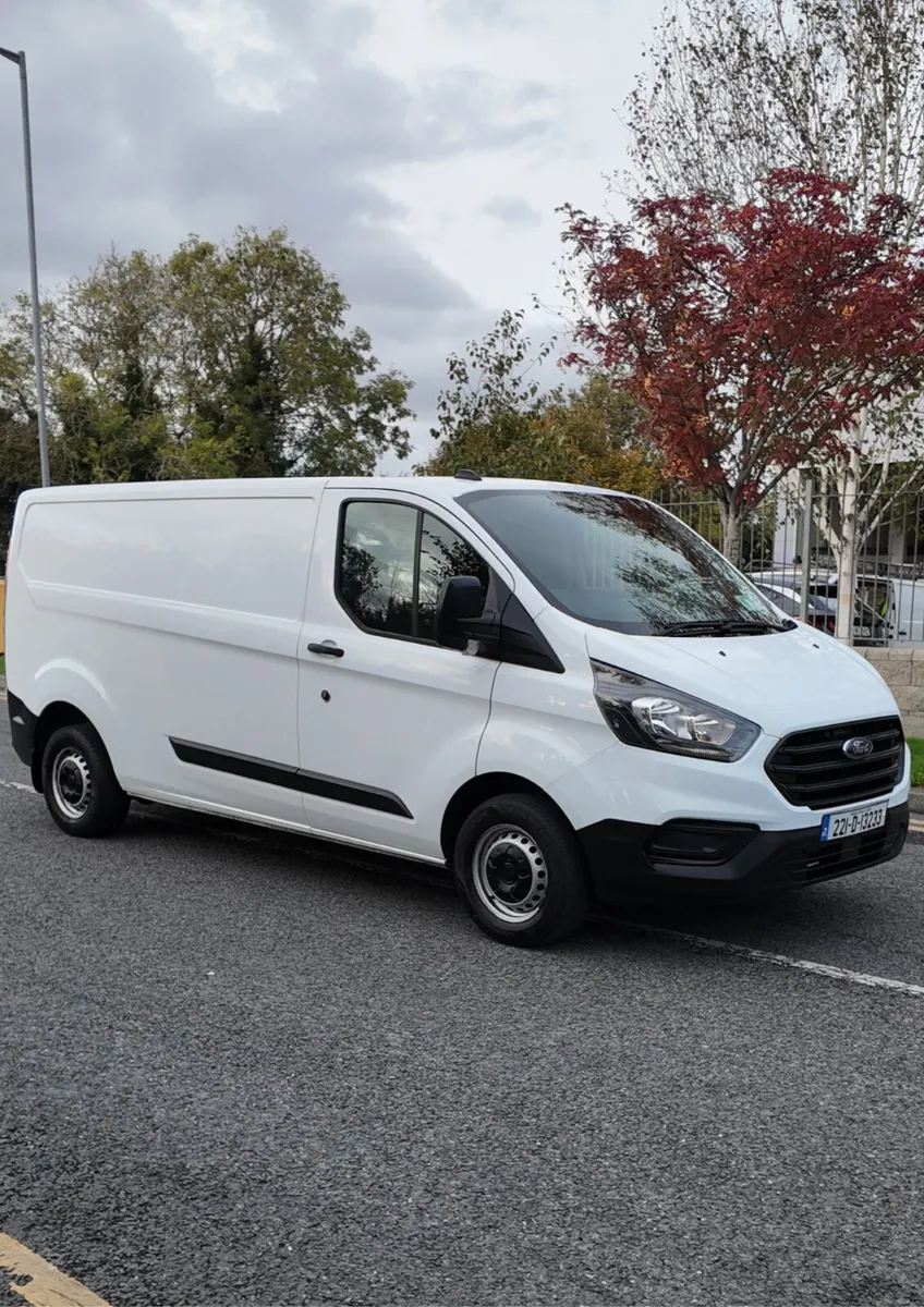 Ford Transit Custom 2022 - Image 1