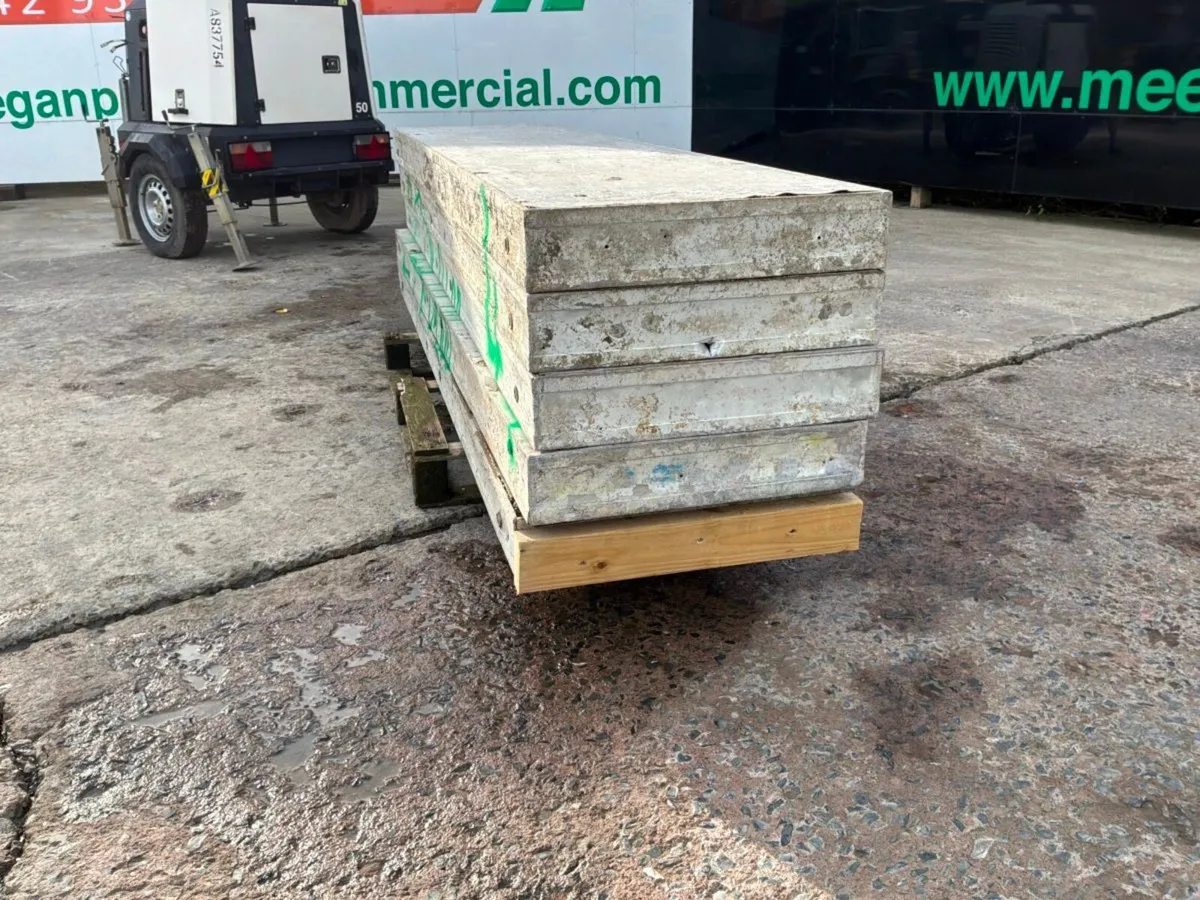 Doka pans. - Image 2