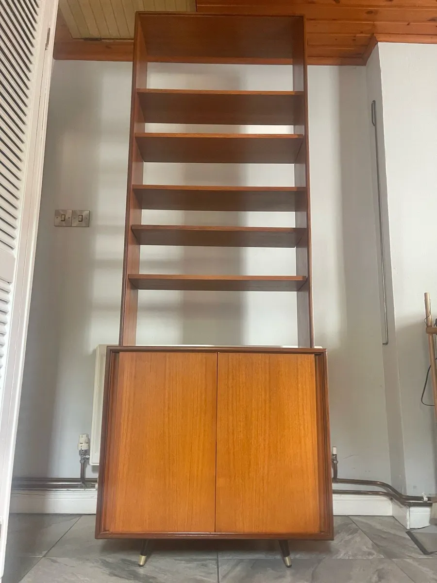 Mid century G plan bookcase plus - Image 1
