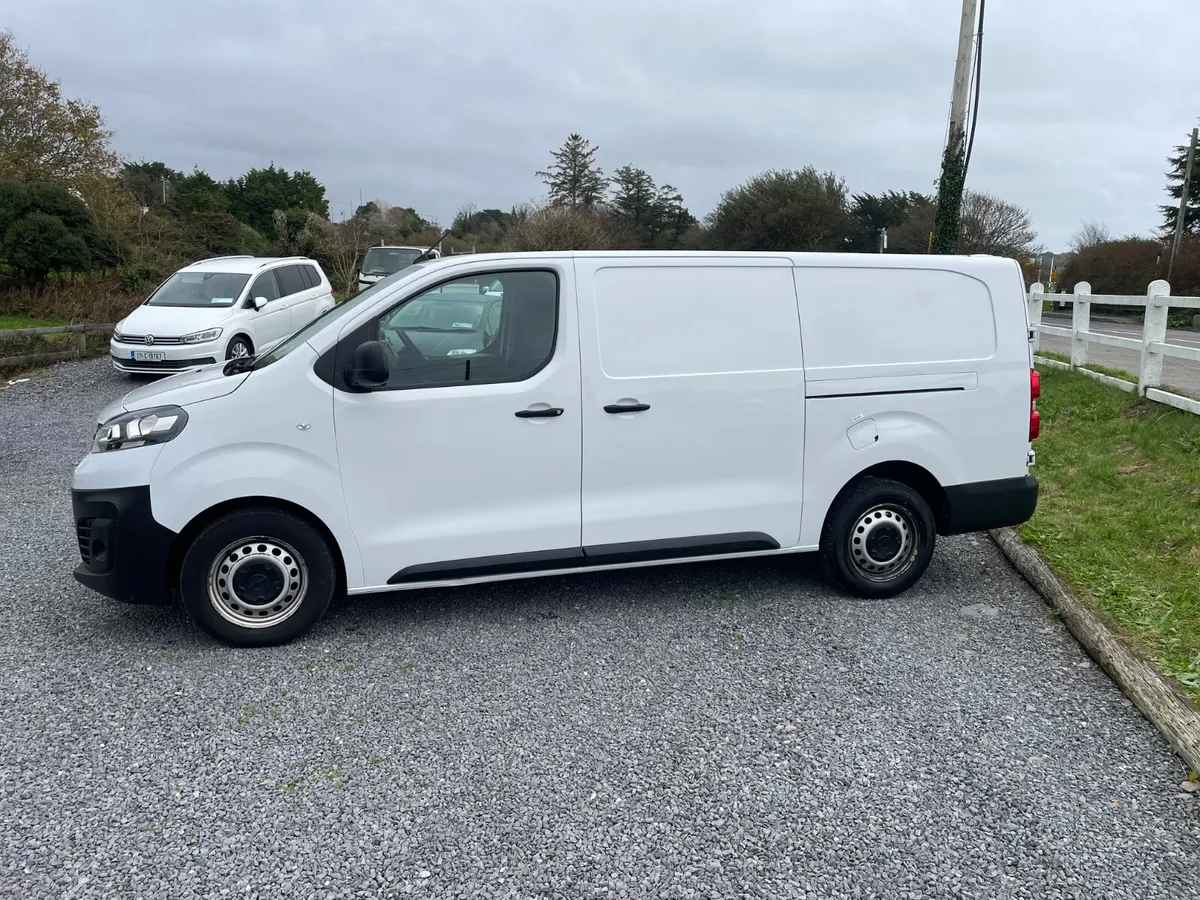 Opel Vivaro 2023 - Image 4
