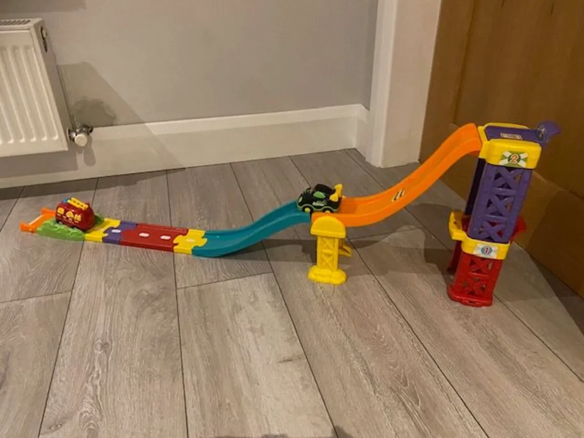 VTech Tiny Tots Track Set with cars - Image 4