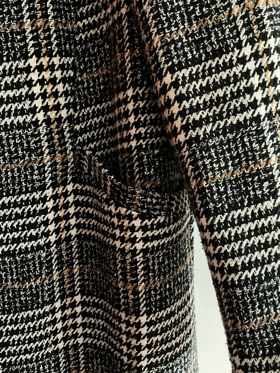 Ladies Black & White Coat - Image 2