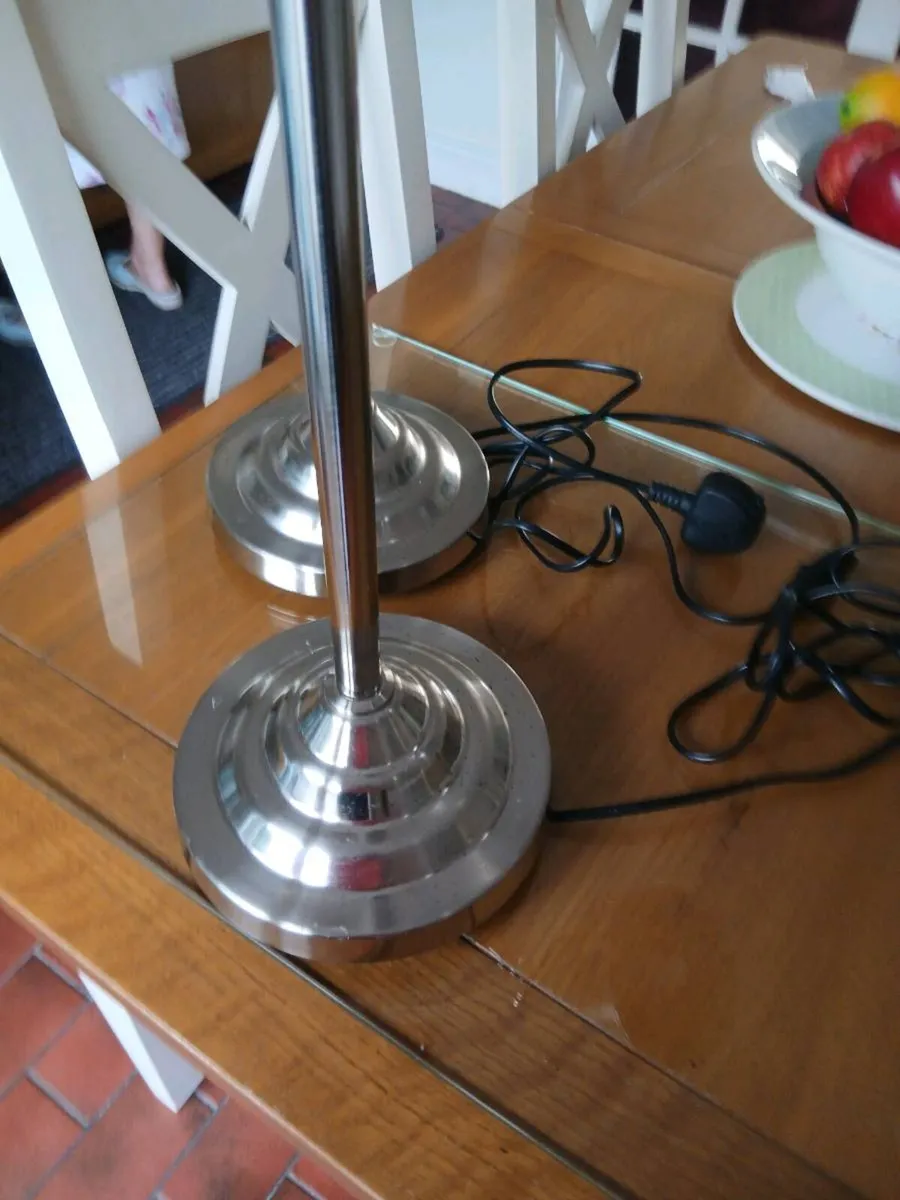 Adjustable desk/table lamps - Image 4