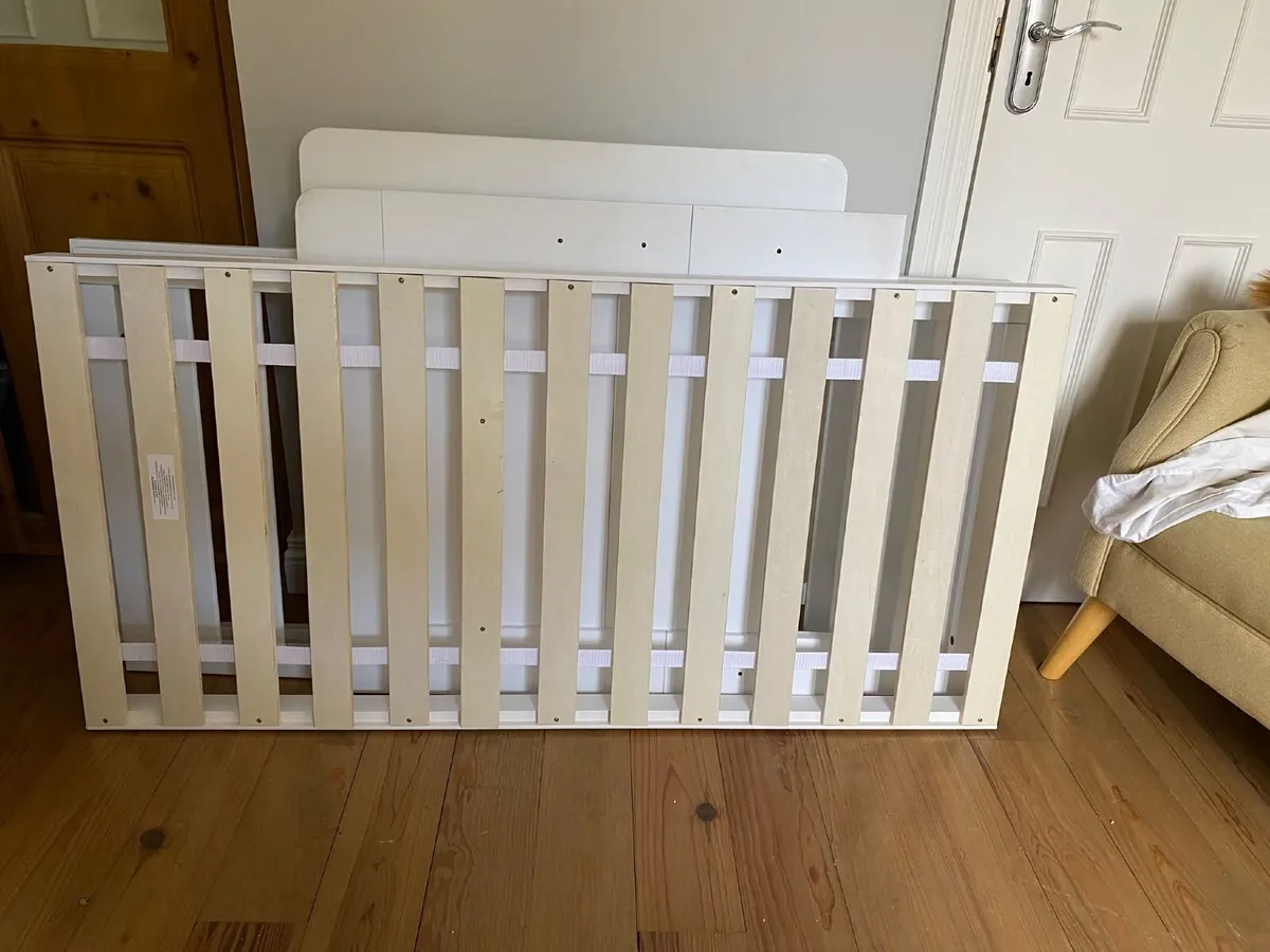 Cotbed - Image 2