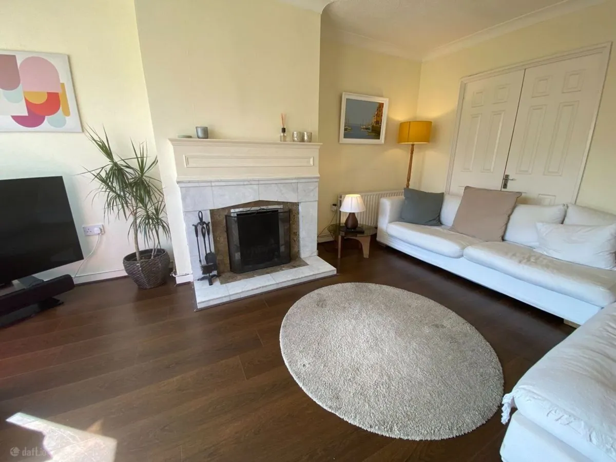 White L-Shaped Linen Sofa - Image 3