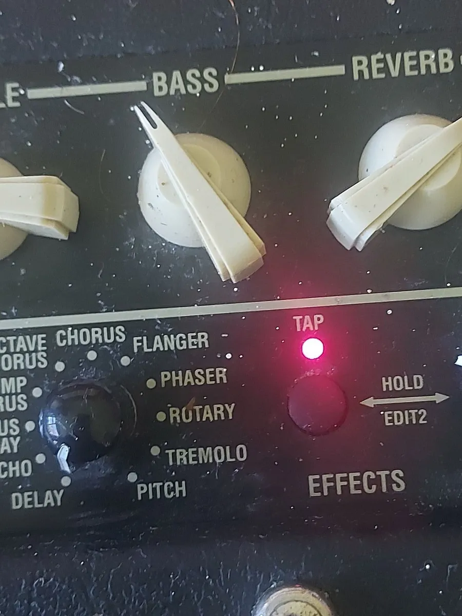VOX Valvetronix VT15 AMP, working great - Image 4