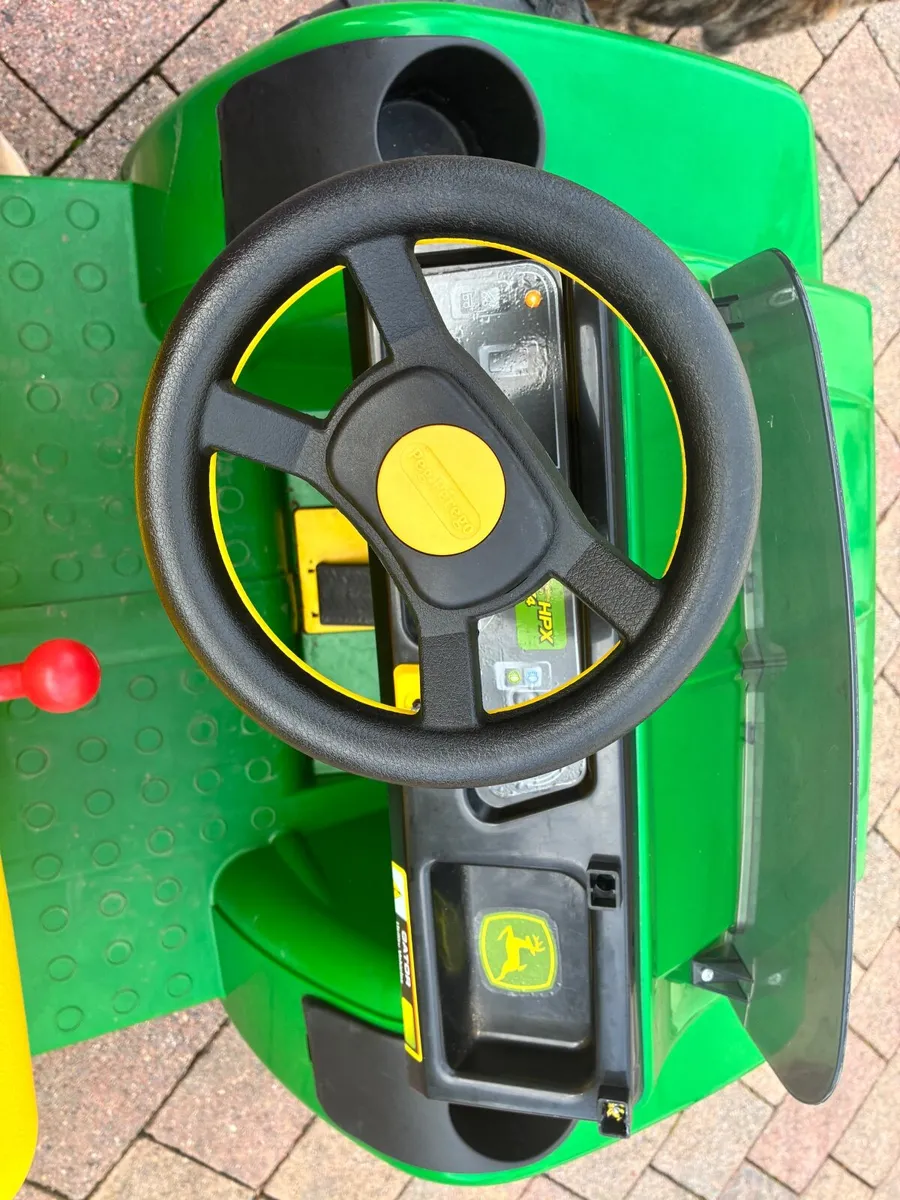 John Deer gator Peg Pegaro - Image 3