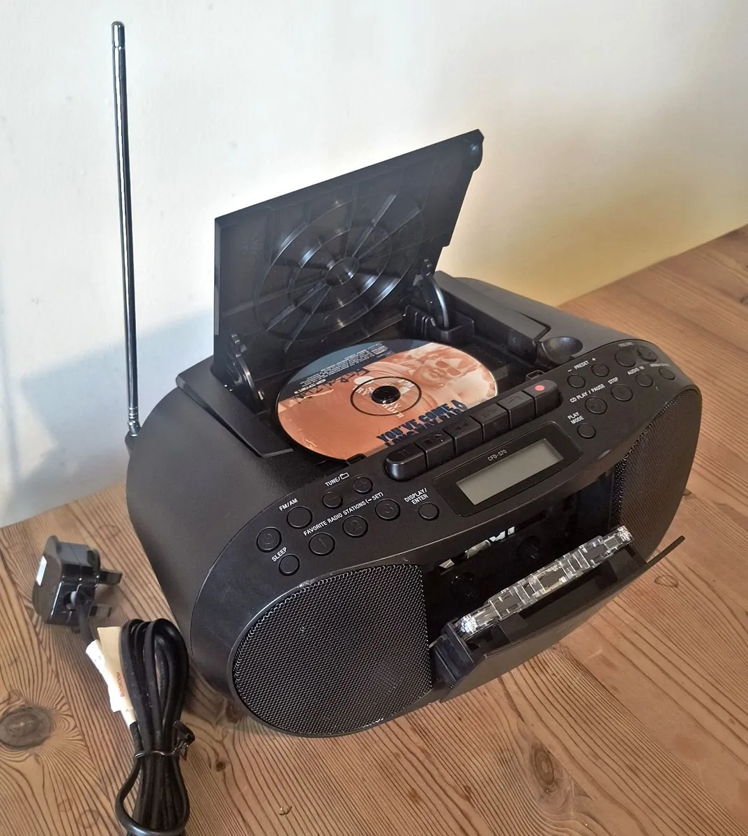 Sony CFD-S70 Boombox CD Player Radio Stereo Casset - Image 1