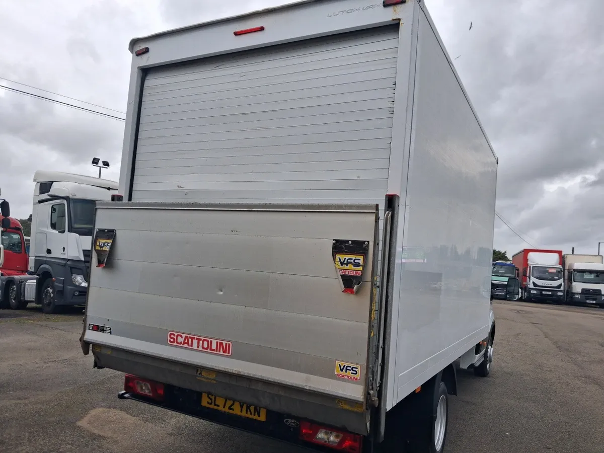 2022 Ford Transit Luton Box Van - Image 4