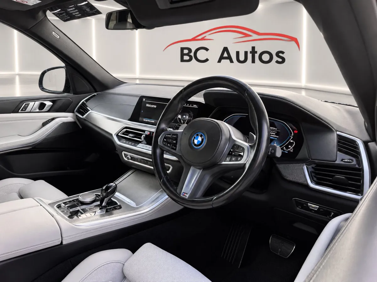 2023 BMW X5 45e M Sport N1 Commercial - Image 2