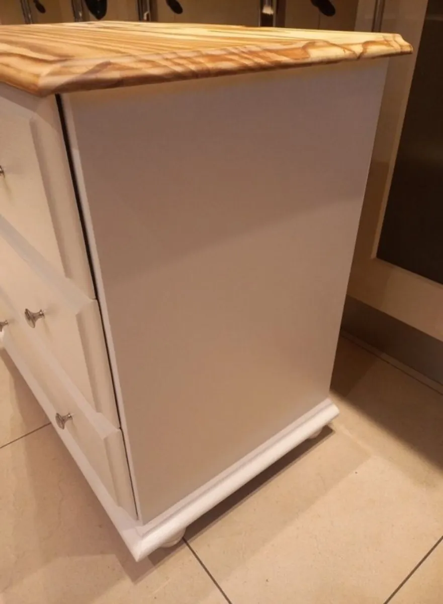 Chest of drawers - Image 4