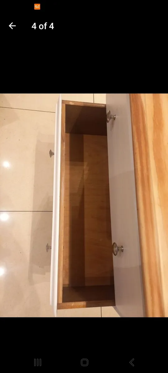 Chest of drawers - Image 2